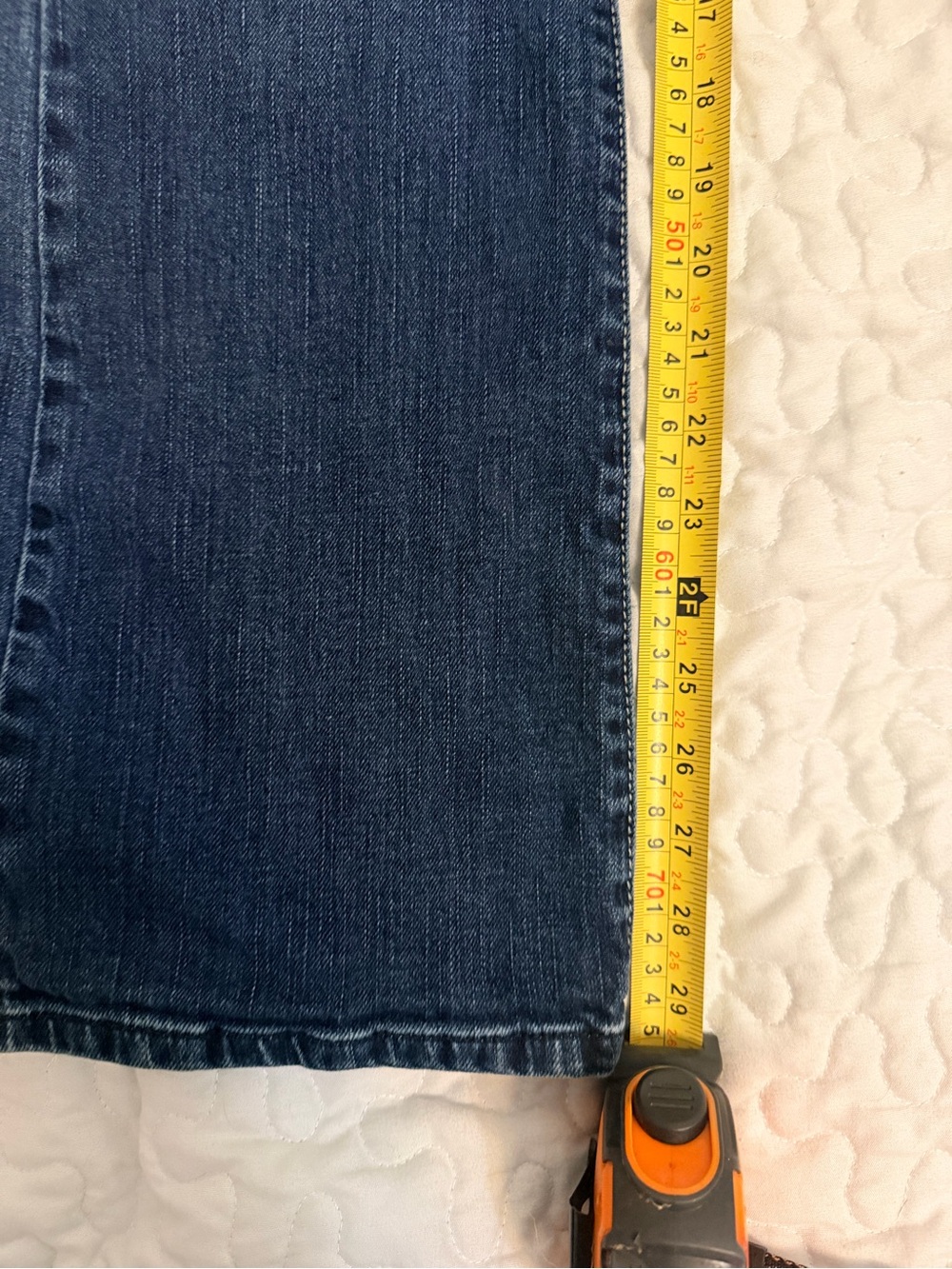 American Eagle Outfitters Women’s Mid Wash Boot Cut Jeans - Blue - Picture 4 of 6